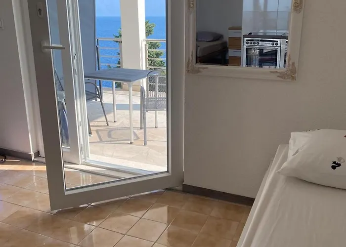 Mira Apartman Trpanj